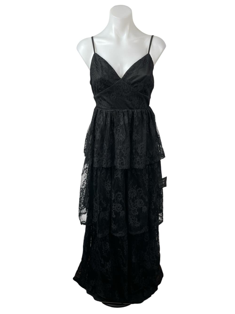 NEW Lulus Tier I Go Black Lace V Neck Sleeveless Tiered Maxi Prom Dress Size M